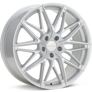 Drag DR-88 Silver Wheels 18 In 18x8 +40 DR88188224073S1