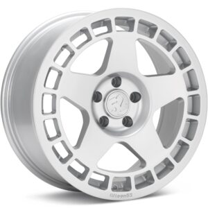 fifteen52 Turbomac Gloss Silver Wheels 18 In 18x8.5 +30 TURSS-88554+30