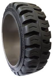 Mitco WIDE TRACK LUG 18/6-12 131 Industrial Tires | 4485101